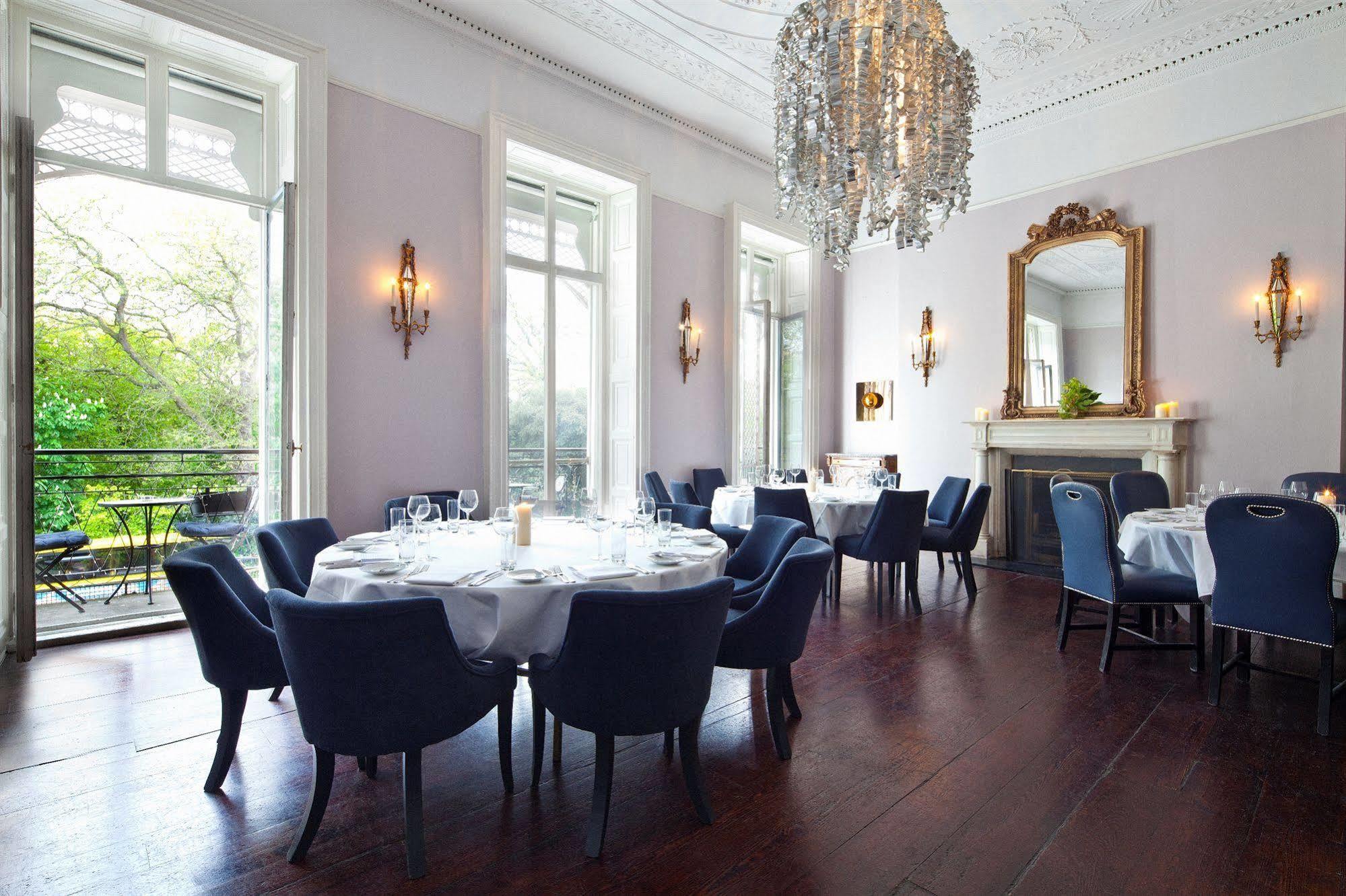 Townhouse On The 4* Dublino